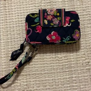 Vera Bradley phone wallet wristlet